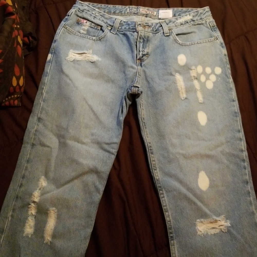 Capris